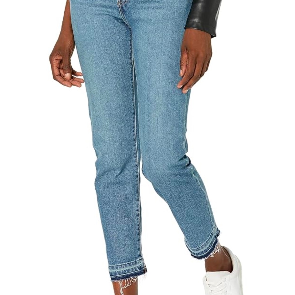 Levi's Wedgie Straight Jeans